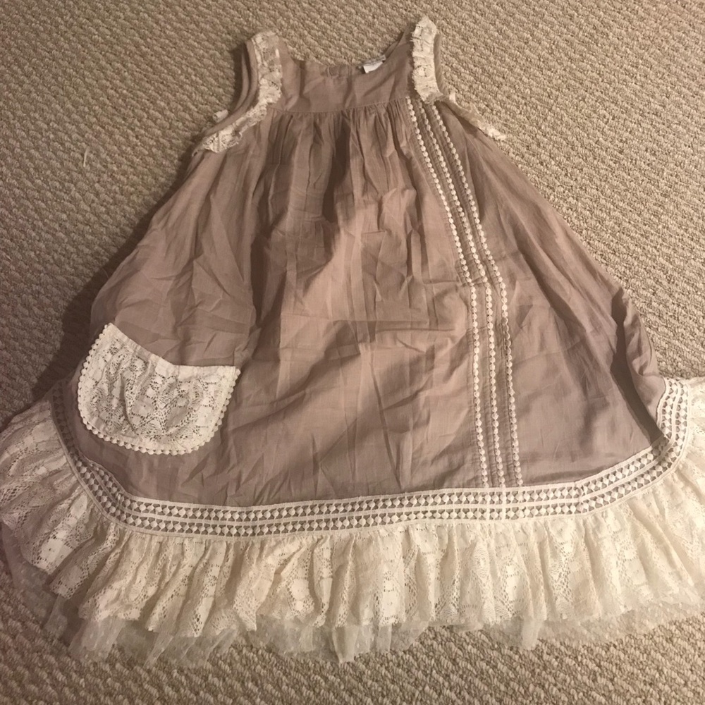 Stunning dress from Chasing Fireflies